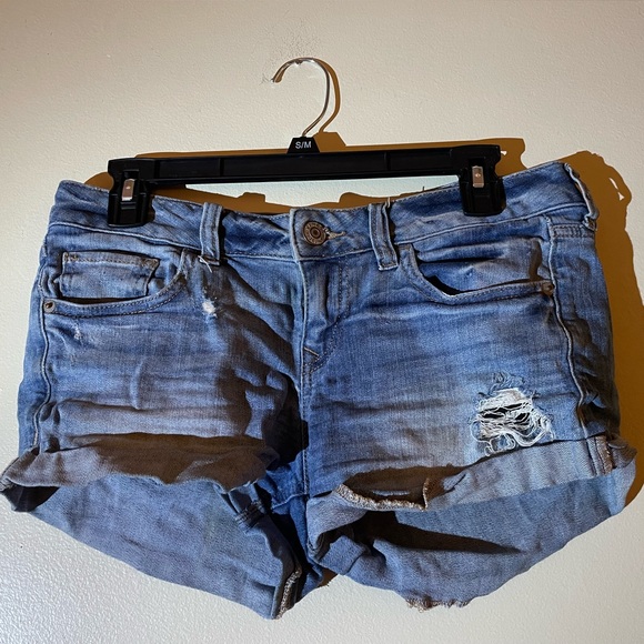 Express Low Rise Distressed Jean Shorts - Picture 1 of 6
